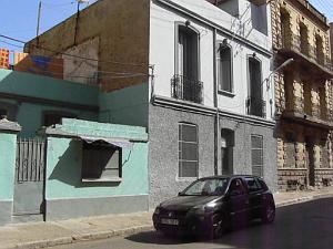 rue Rabelais 24